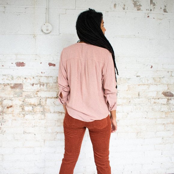 Acote Dumfries Button Down Blouse - Picture 3 of 5